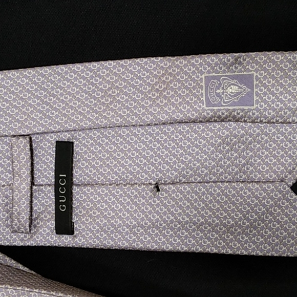 Gucci men's tie purple n silver G - Picture 4 of 4